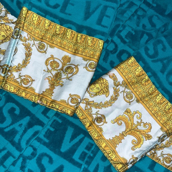 Versace Blue and Gold Robe - Picture 3 of 10